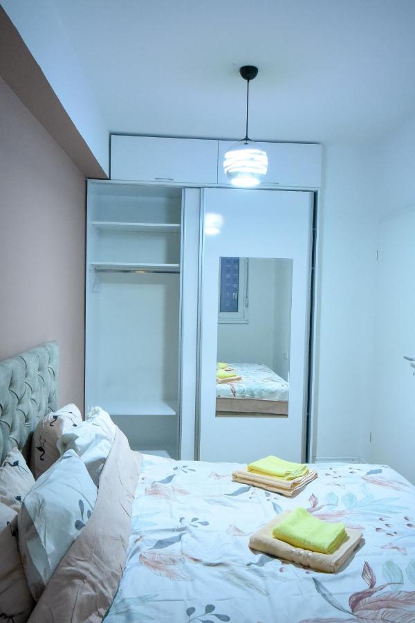 Luxury "Cube" Apartment Skopje Exterior photo